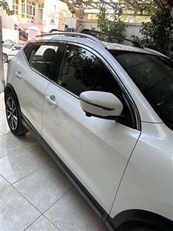 نیسان ڕۆگ سپۆرت